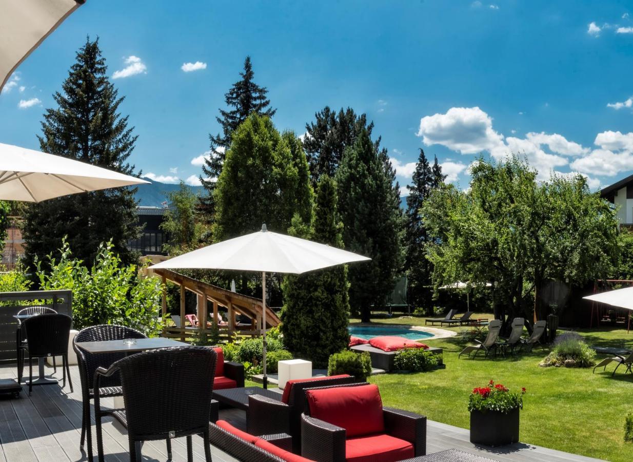 Hotel Ander Brunico Esterno foto