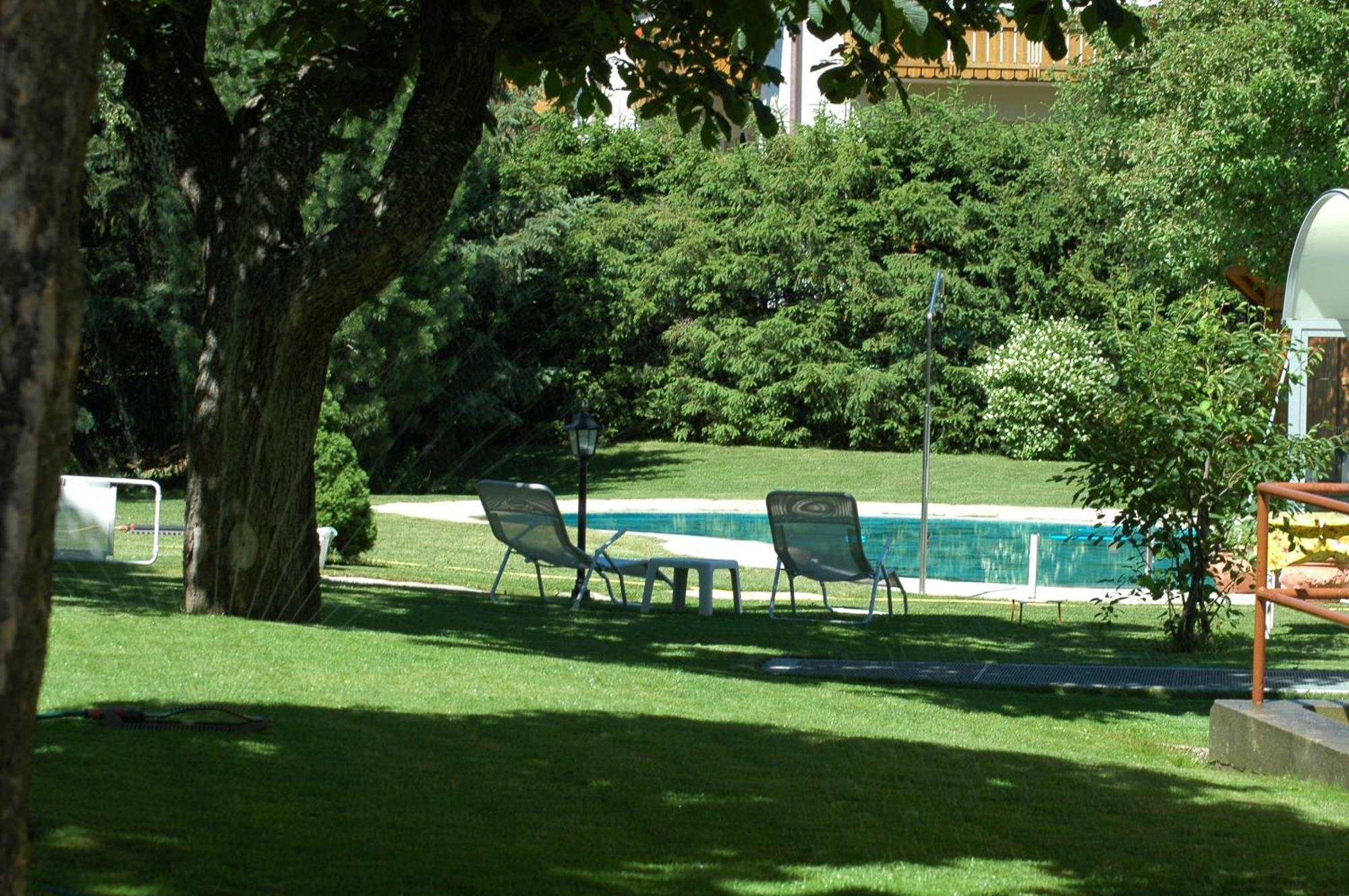 Hotel Ander Brunico Esterno foto